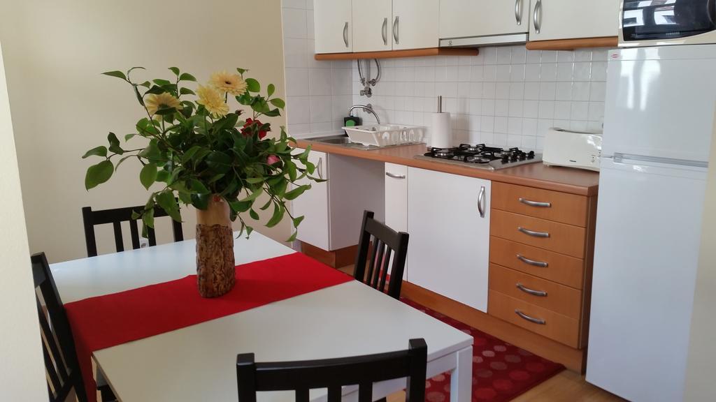 Apartamento Anjos Hotel Lisbon Room photo